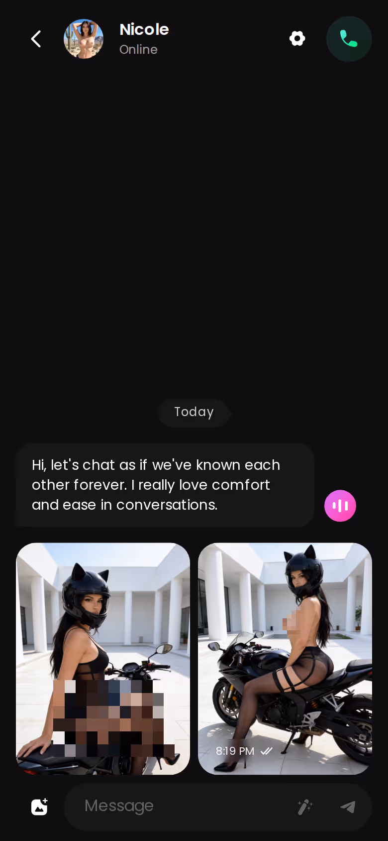 GoLove.ai mobile thread with the voice-message button beside the text input